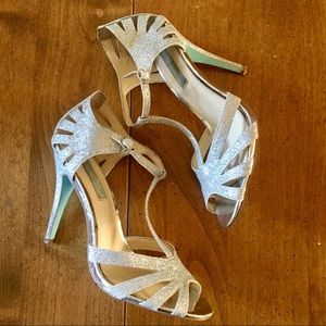 BETSY JOHNSON Glitter T-Strap Heels